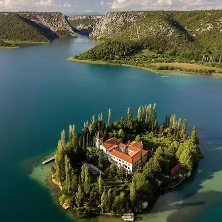 Krka Fairytale Little Castle Luxussátor