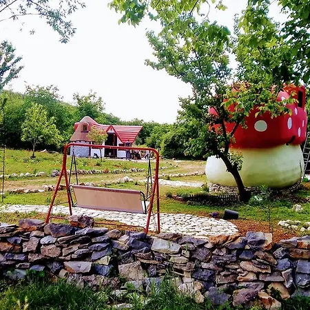 Krka Fairytale Little Castle * Skradin