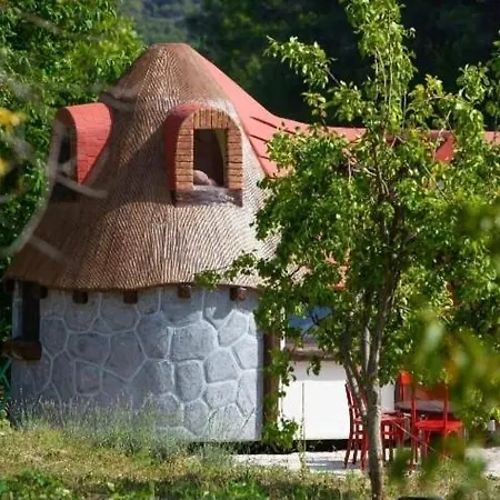 Krka Fairytale Little Castle * Skradin