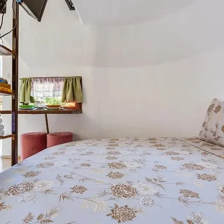 Luksusowy namiot Krka Fairytale Little Castle Skradin