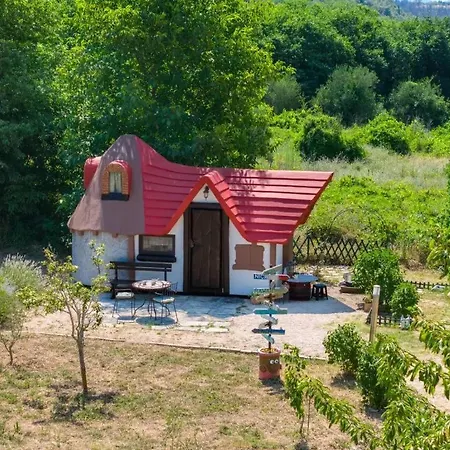 Krka Fairytale Little Castle * Skradin