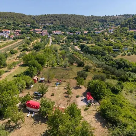 Krka Fairytale Little Castle Tente de luxe Skradin