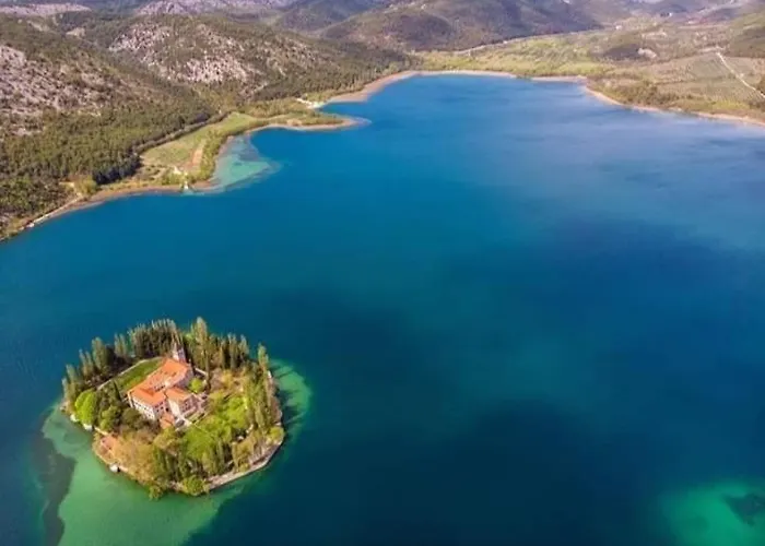 Krka Fairytale Little Castle 豪华帐篷 斯克拉丁