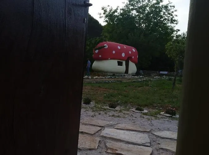 Krka Fairytale Little Castle 豪华帐篷 斯克拉丁