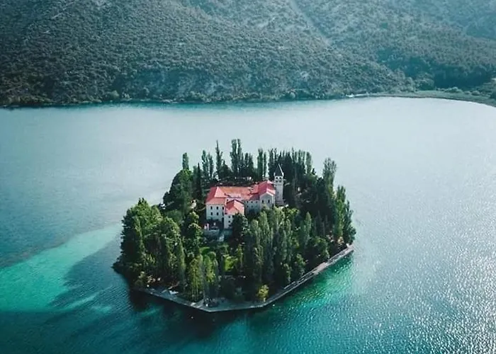 Krka Fairytale Little Castle 豪华帐篷 斯克拉丁